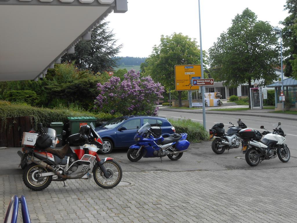 Landgasthof Schutzen Hotel Tengen Exterior photo